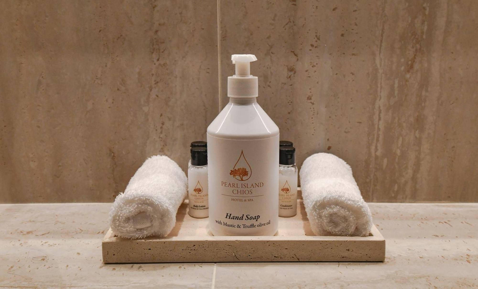 Royal Pearl Island Chios Hotel And Spa ภายนอก รูปภาพ